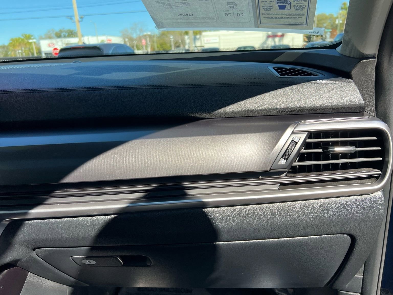 Used 2025 Kia Telluride S image 64