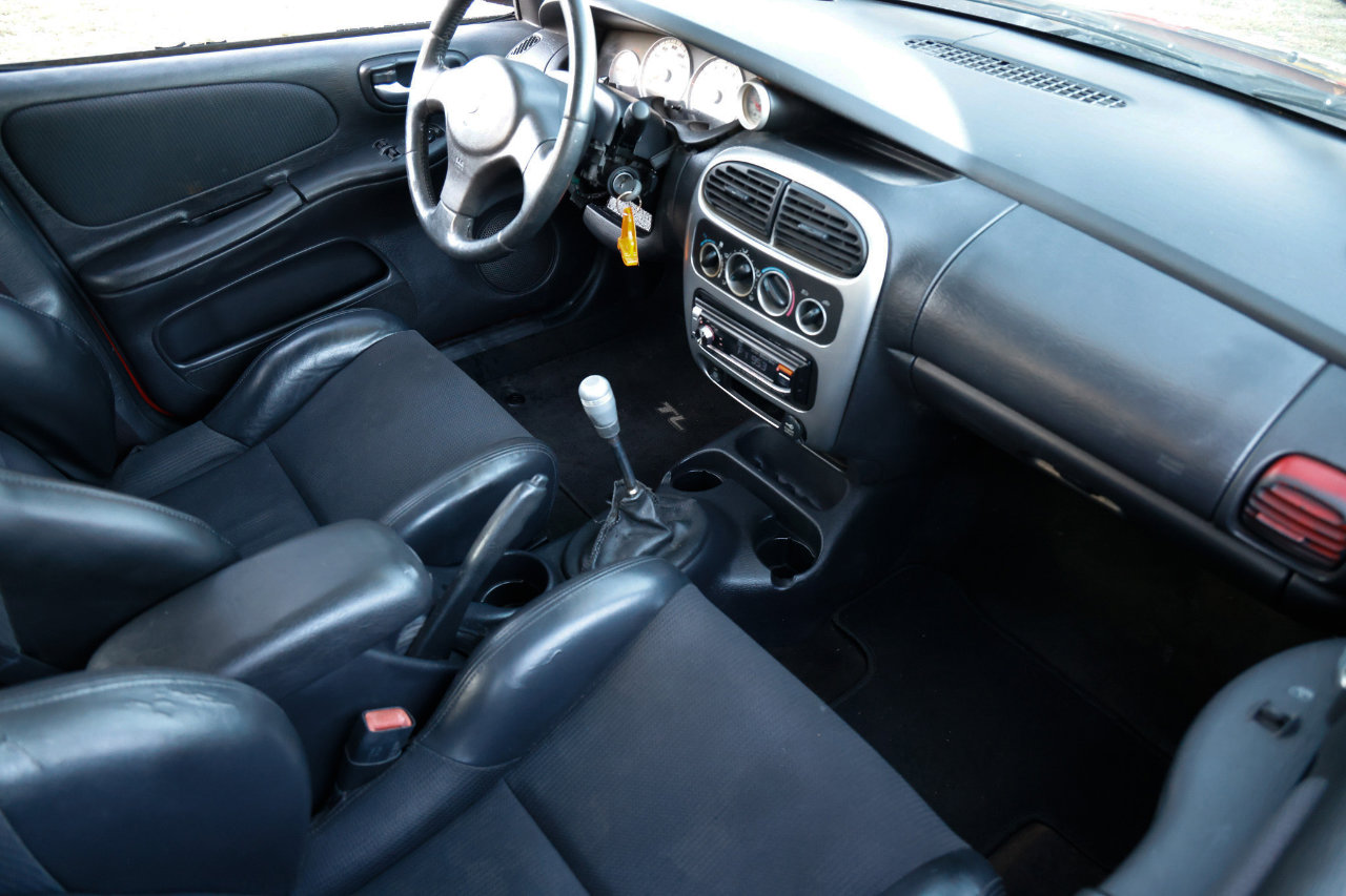 Used 2003 Dodge Neon image 16
