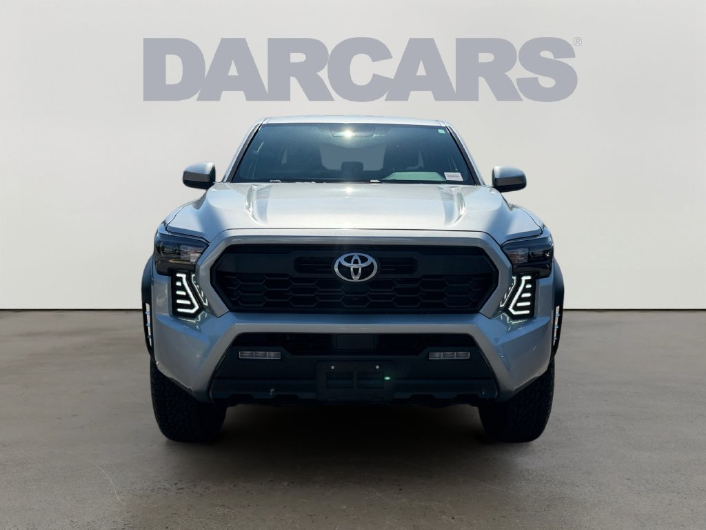 Used 2024 Toyota Tacoma TRD Off-Road AWD/4WD image 2
