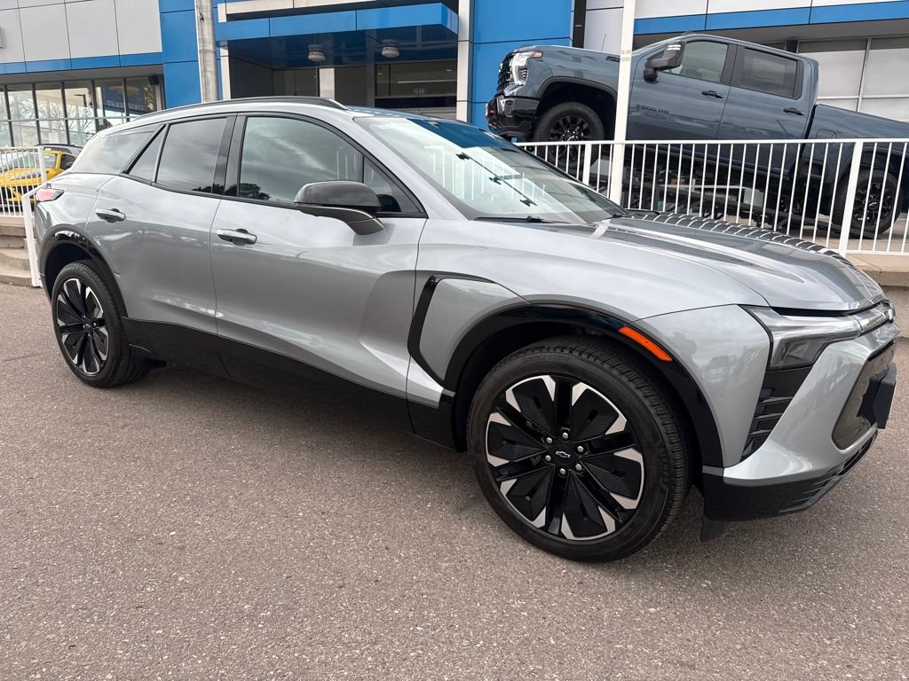 Used 2024 Chevrolet Blazer EV RS image 7