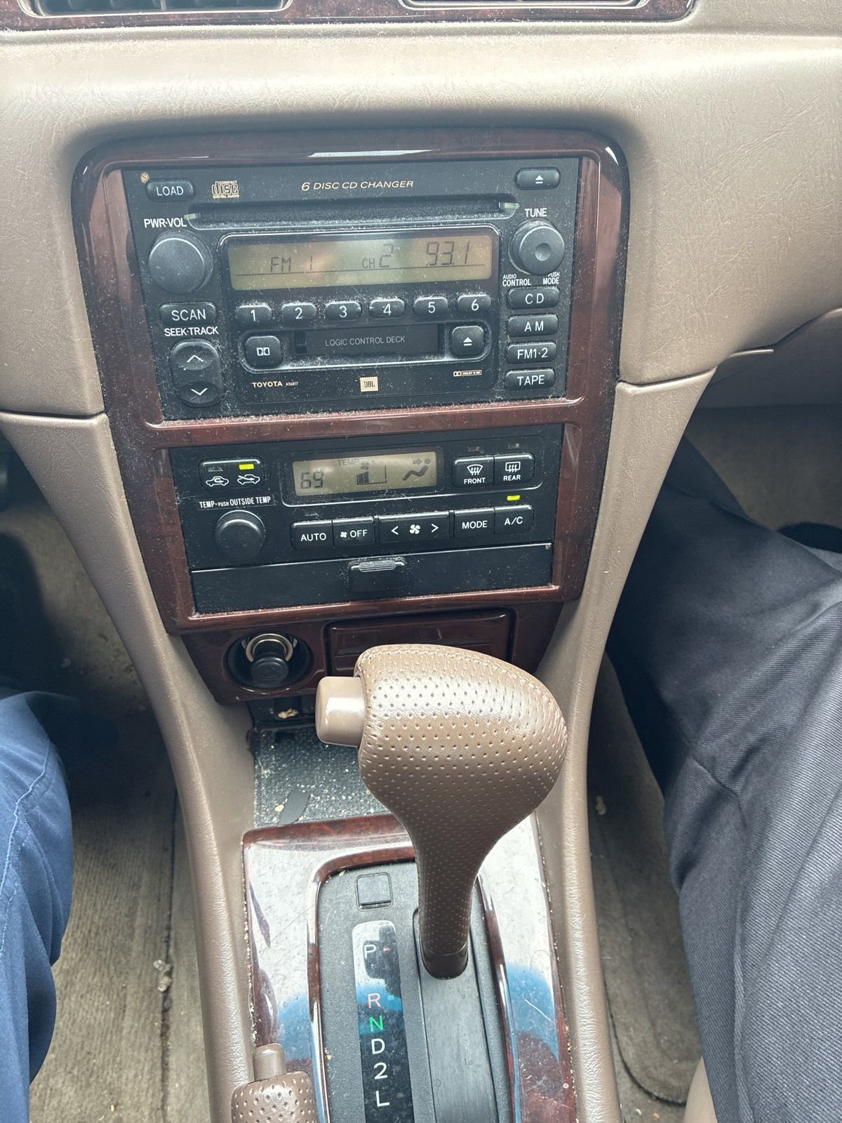 Used 2001 Toyota Camry XLE FWD image 18