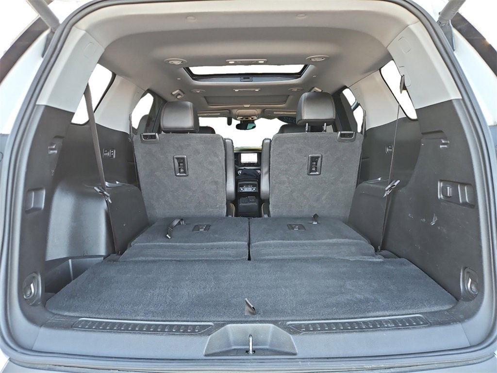 Used 2022 GMC Acadia AT4 w/ Preferred Package image 13