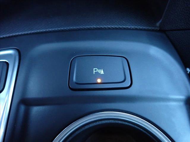 Used 2024 Chevrolet Equinox LT image 18