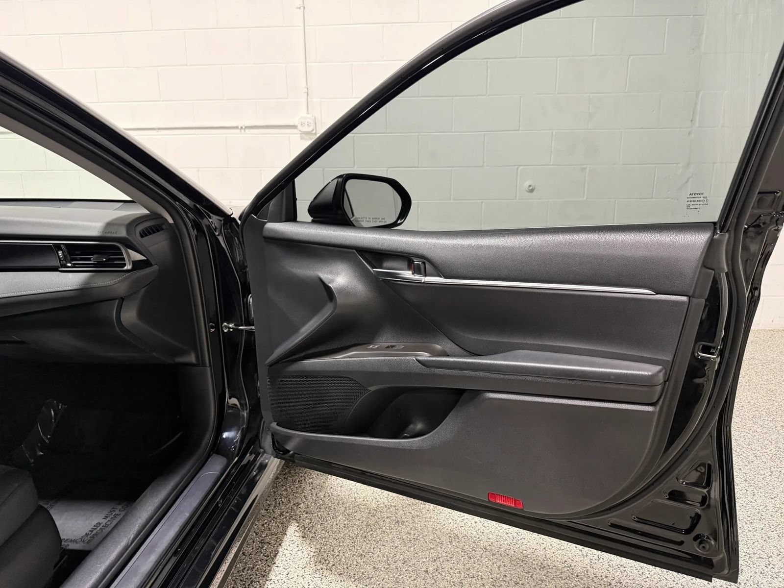 Used 2022 Toyota Camry SE FWD image 56