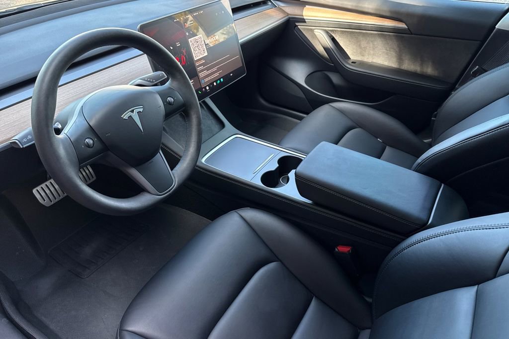 Used 2023 Tesla Model 3 Performance image 10