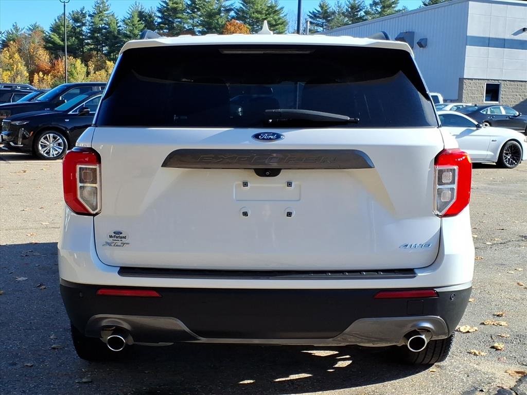 Used 2022 Ford Explorer XLT w/ Equipment Group 202A image 31