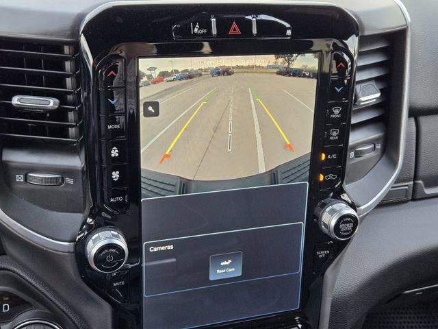 Used 2024 RAM 2500 Big Horn w/ Safety Group image 19