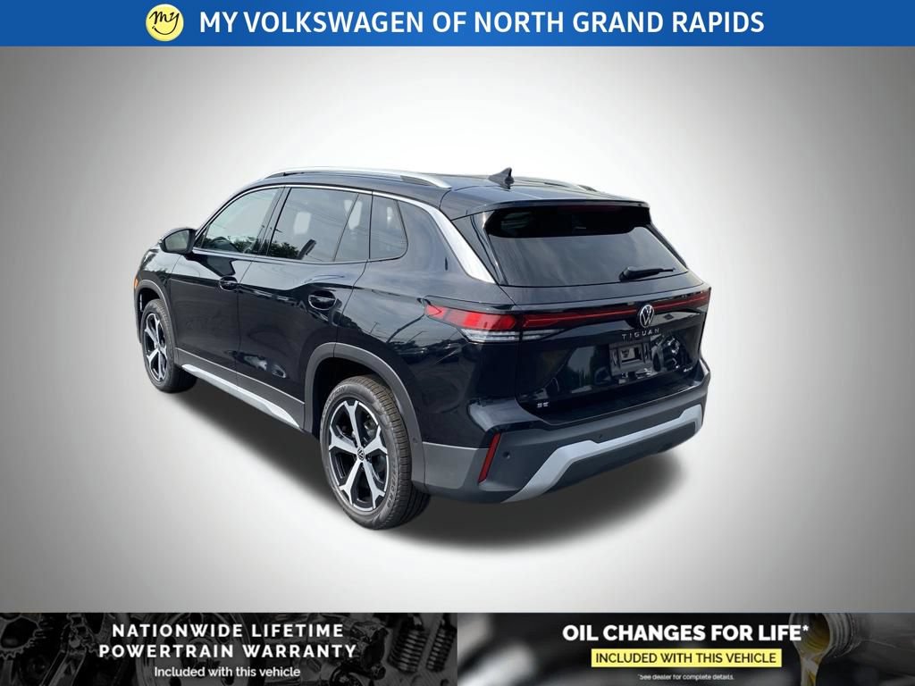 New 2026 Volkswagen Tiguan SE AWD/4WD image 17
