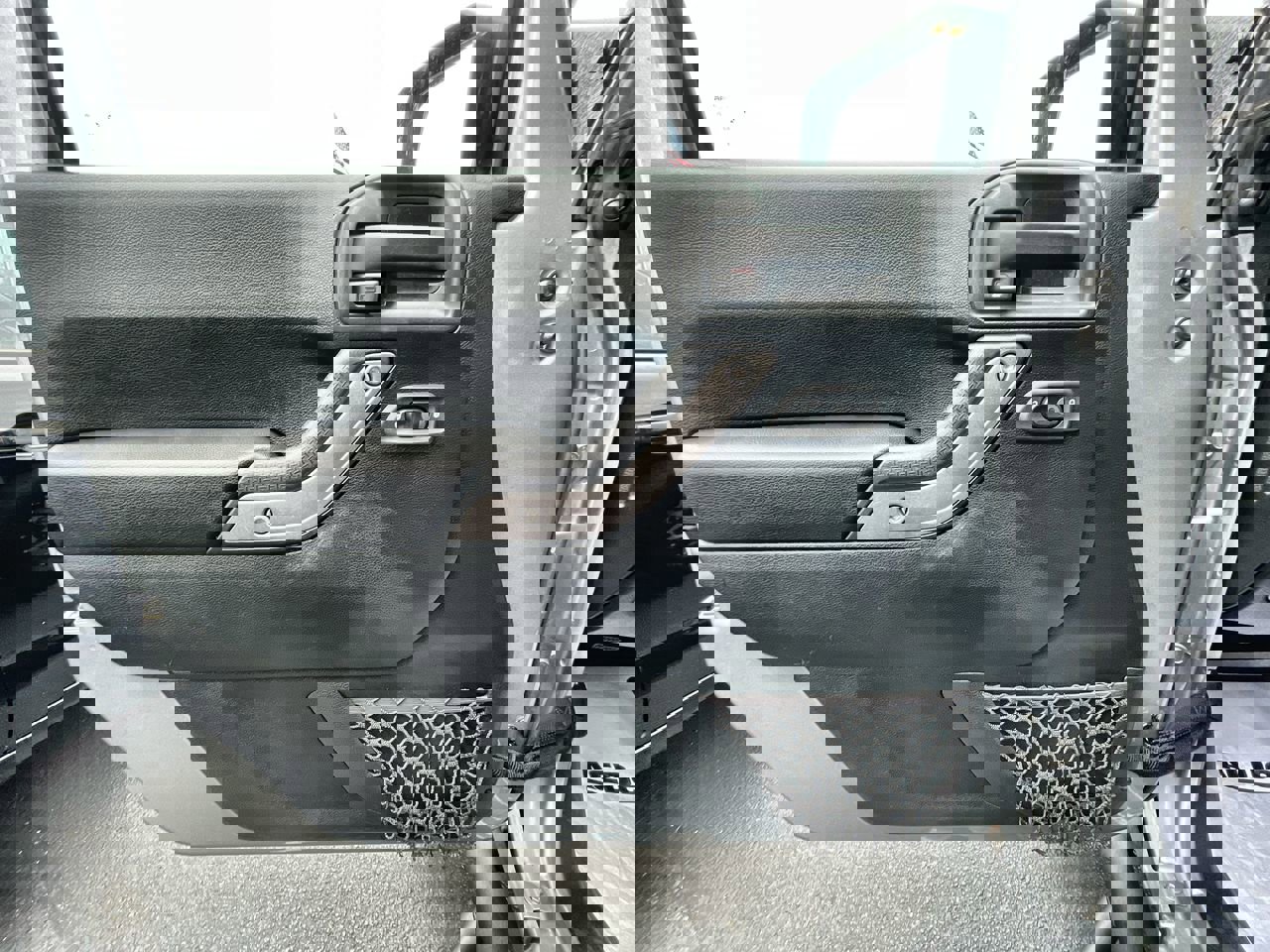 Used 2018 Jeep Wrangler Unlimited Sport S image 18