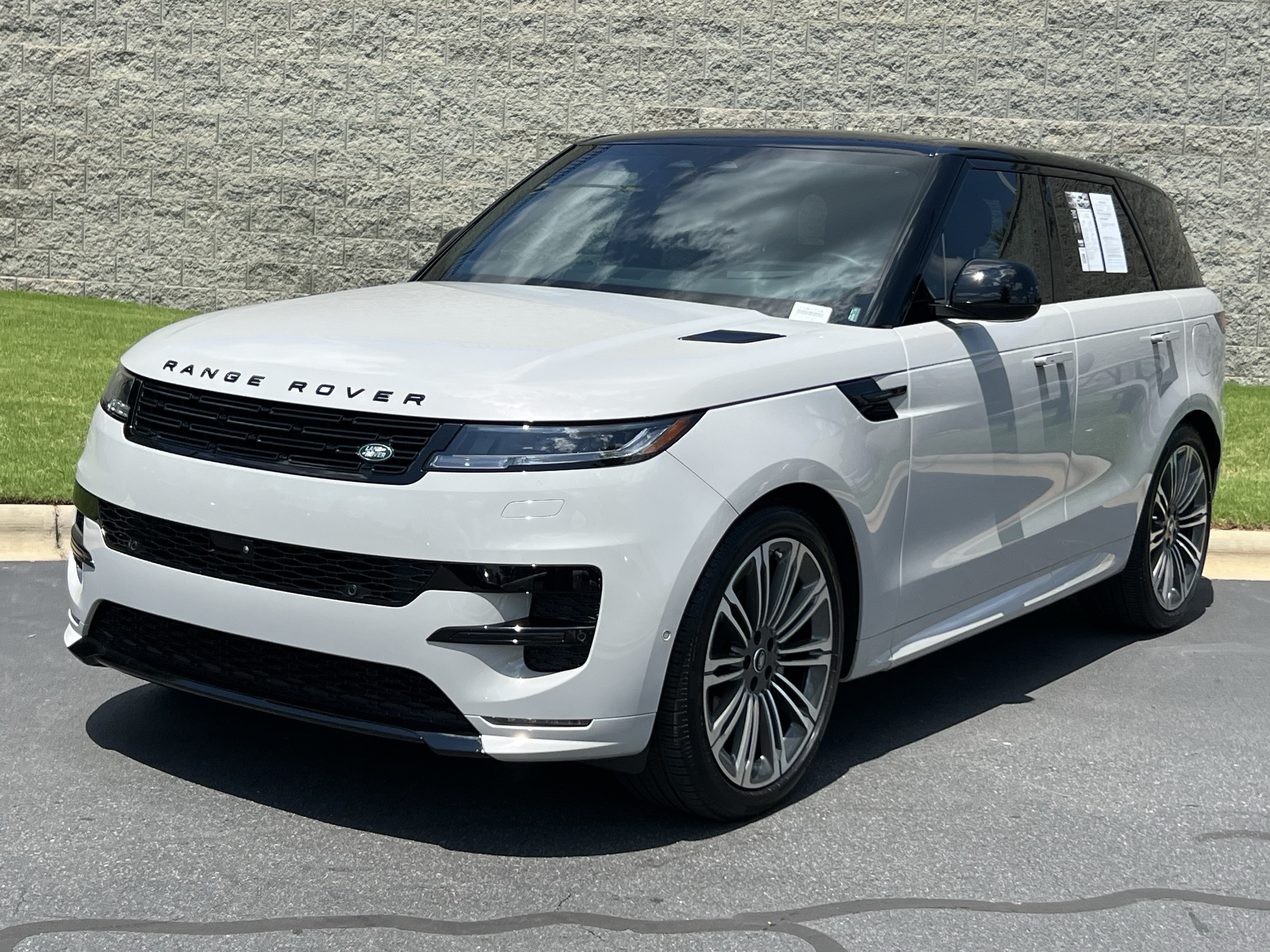 Certified 2025 Land Rover Range Rover Sport Dynamic SE