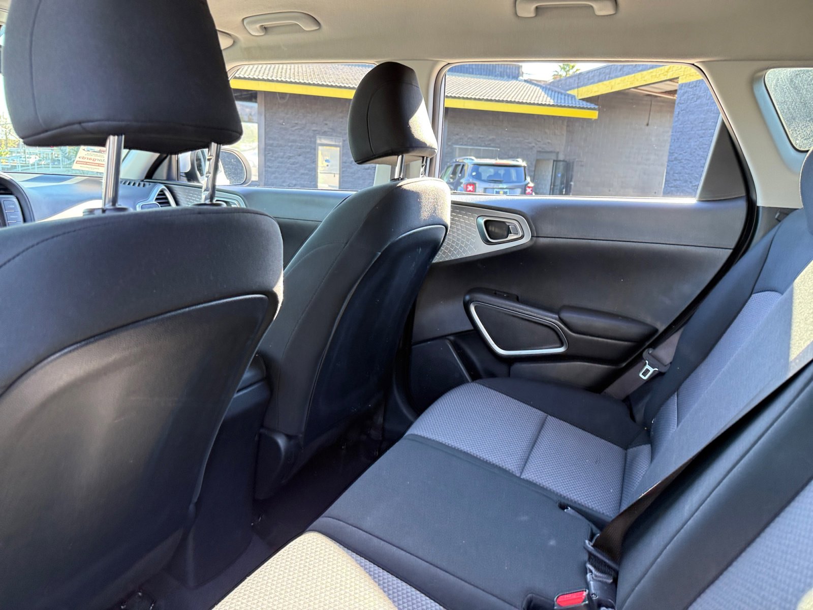 Used 2024 Kia Soul LX w/ Option Group 015 image 16