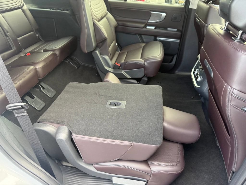 New 2026 Ford Expedition Platinum w/ Platinum Ultimate Package AWD/4WD image 59