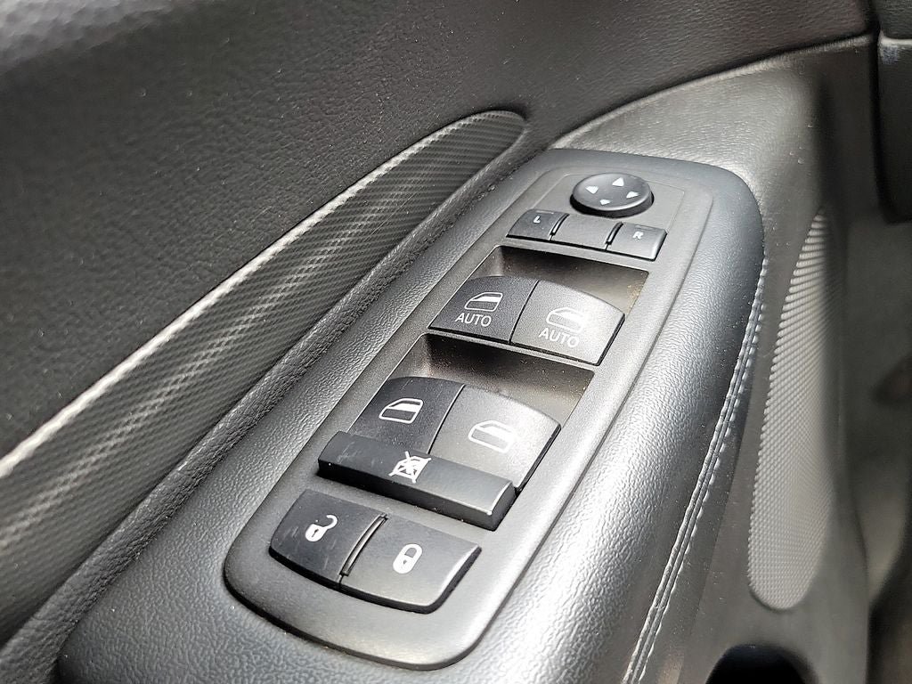 Used 2022 Dodge Durango GT RWD image 14