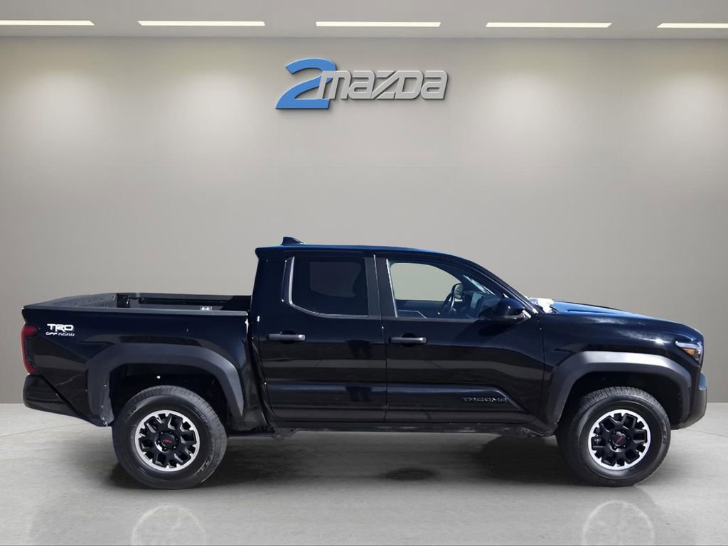 Used 2024 Toyota Tacoma TRD Off-Road image 6