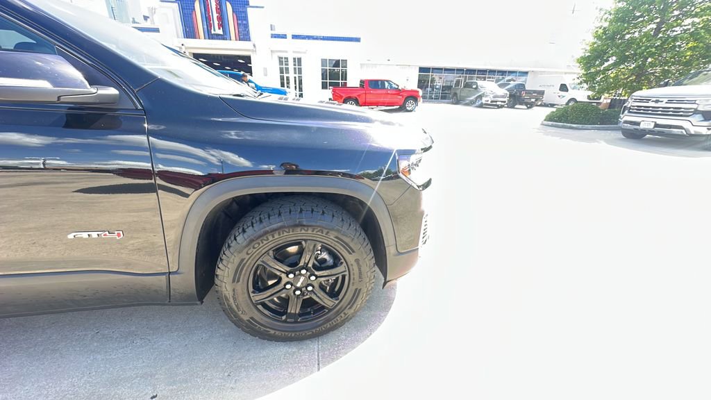 Used 2023 GMC Acadia AT4 w/ Preferred Package image 18