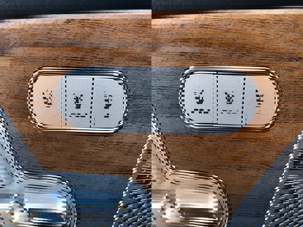 Certified 2024 Mercedes-Benz GLS 450 4MATIC image 13