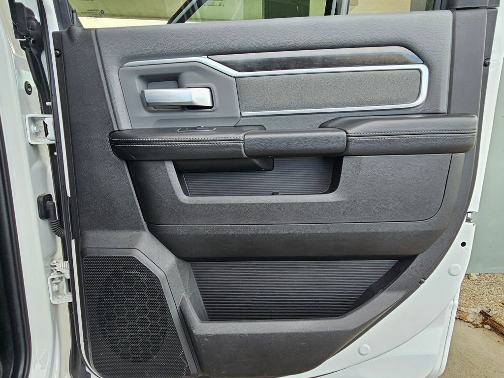 Used 2023 RAM 2500 Big Horn w/ Level 1 Equipment Group image 17