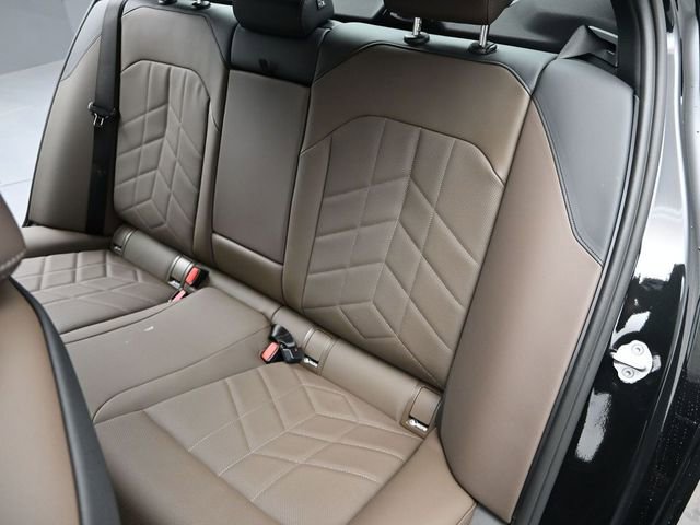 New 2026 BMW 530i xDrive w/ Premium Package image 14