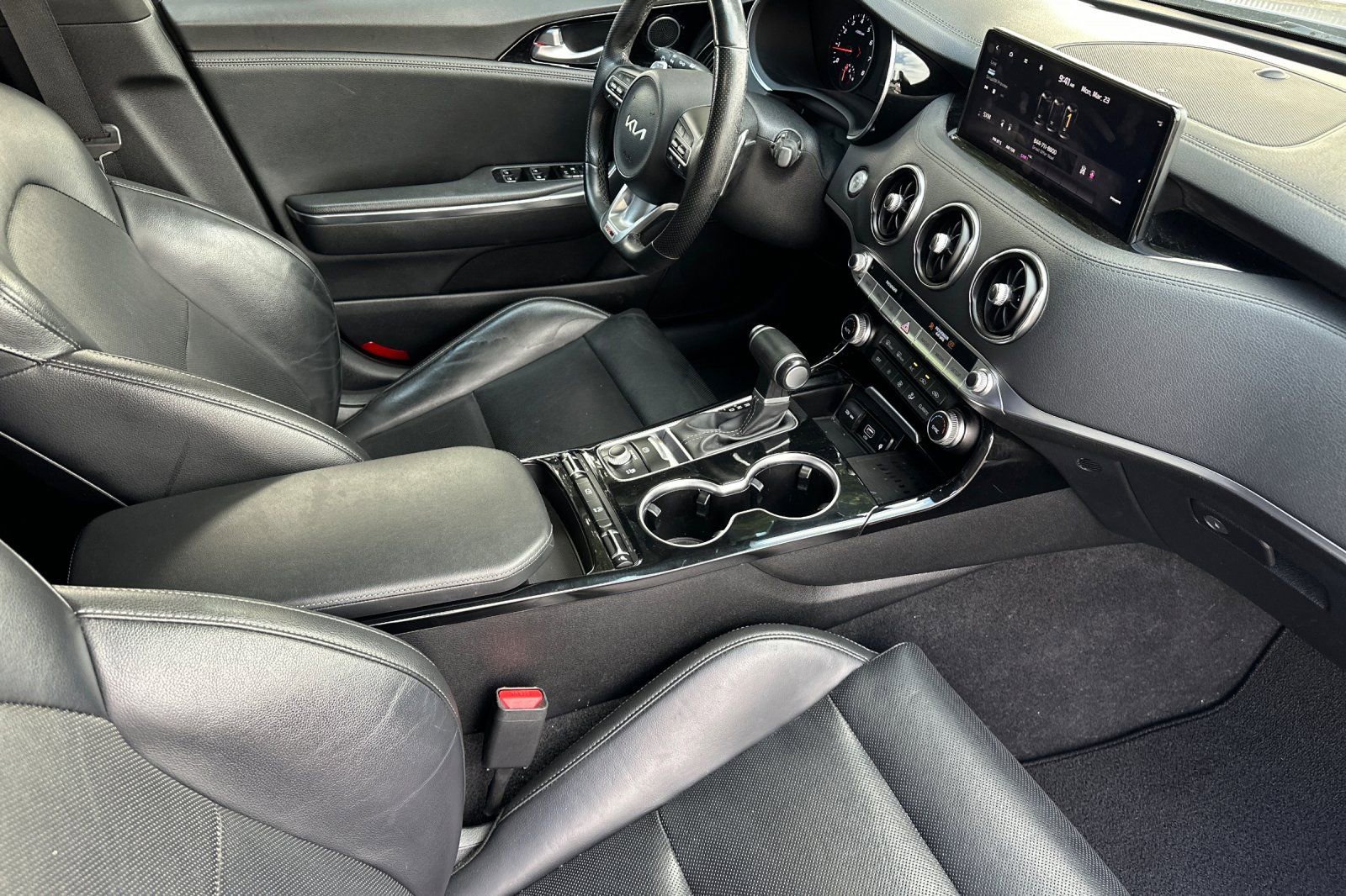 Used 2022 Kia Stinger GT-Line image 16