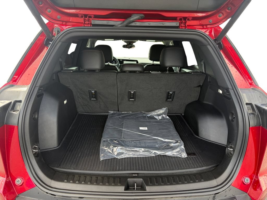 Certified 2026 Chevrolet Equinox RS w/ Convenience Package III FWD image 19