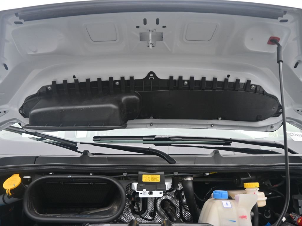 New 2025 RAM ProMaster 2500 w/ Convenience Group image 30