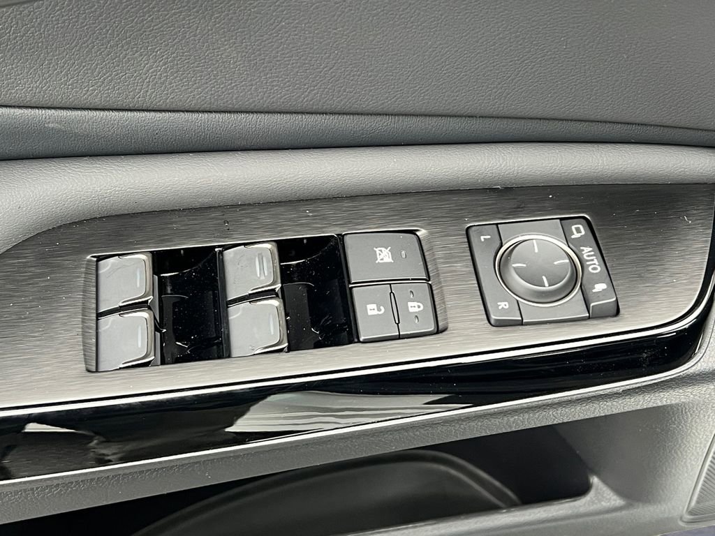 New 2025 Lexus ES 350 w/ Premium Package image 11