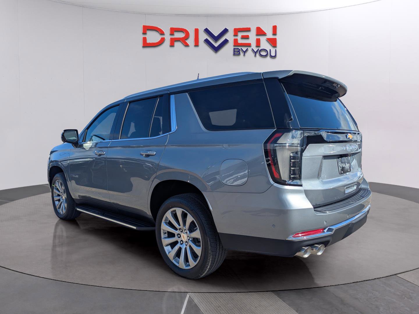 New 2026 Chevrolet Tahoe Premier image 3