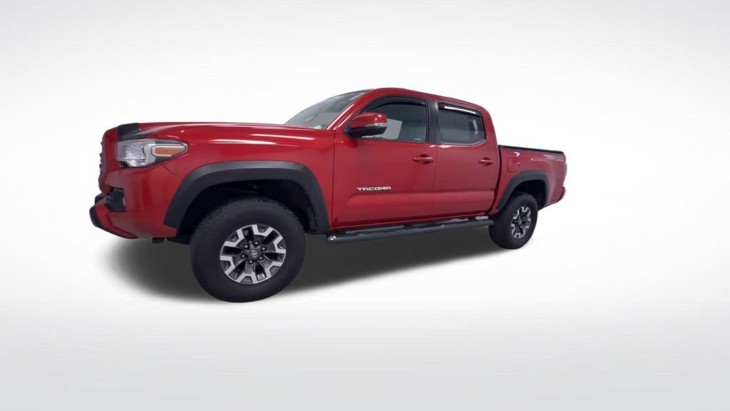 Used 2020 Toyota Tacoma TRD Off-Road w/ Technology Package AWD/4WD image 4