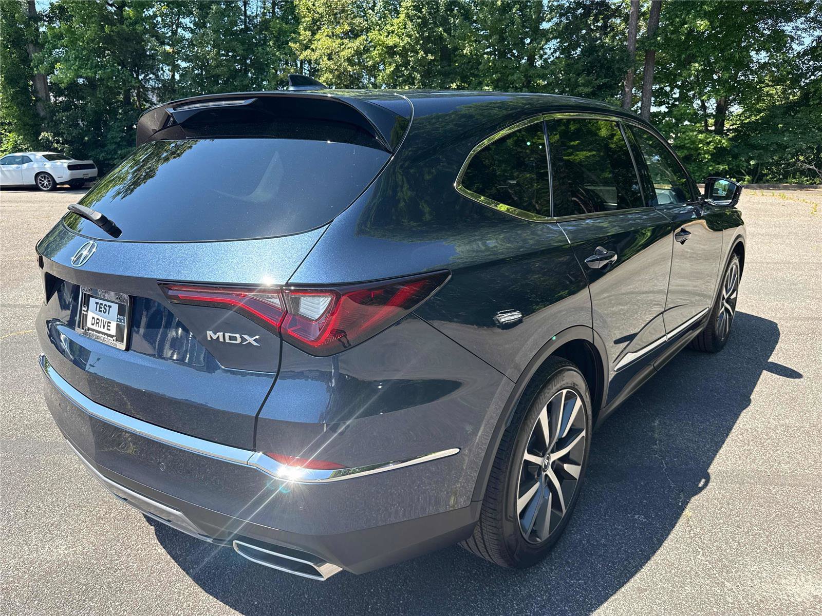 Used 2025 Acura MDX FWD w/ Technology Package image 6