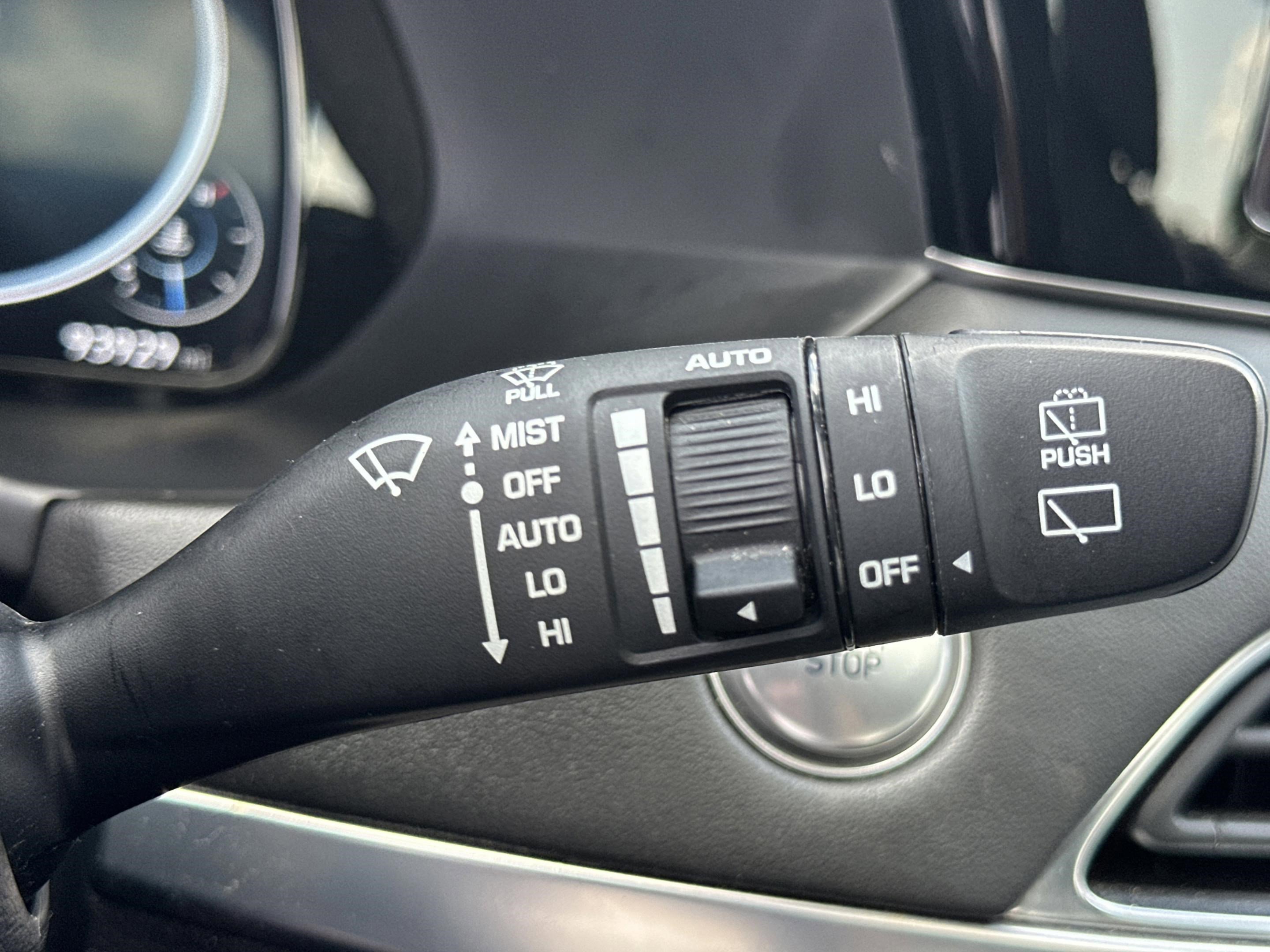 Used 2022 Hyundai Palisade Calligraphy image 12