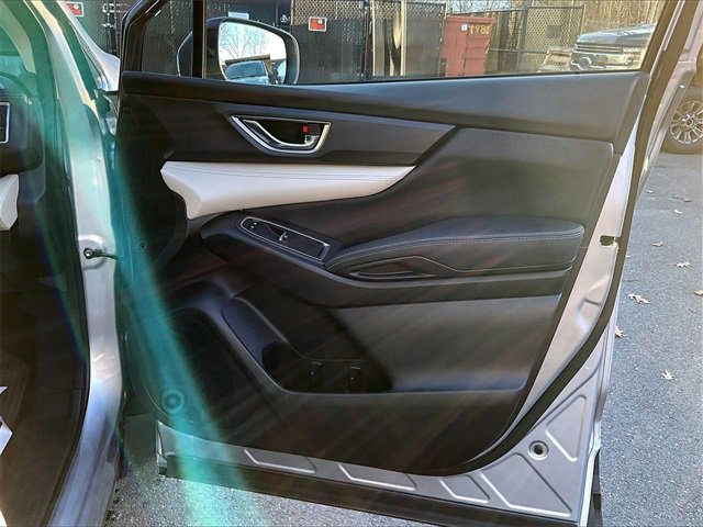 Used 2022 Subaru Ascent Limited image 19