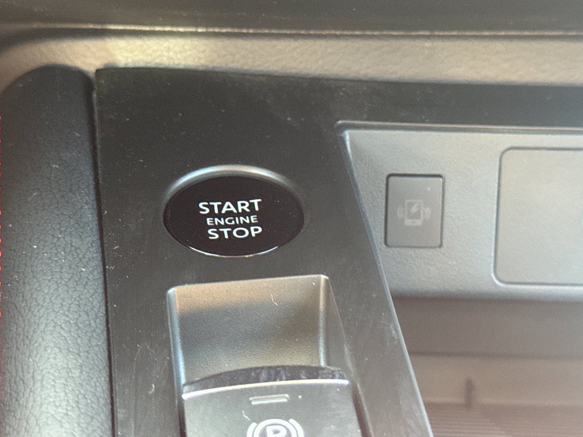 New 2026 Nissan Kicks SR w/ Cold Weather Package FWD image 27
