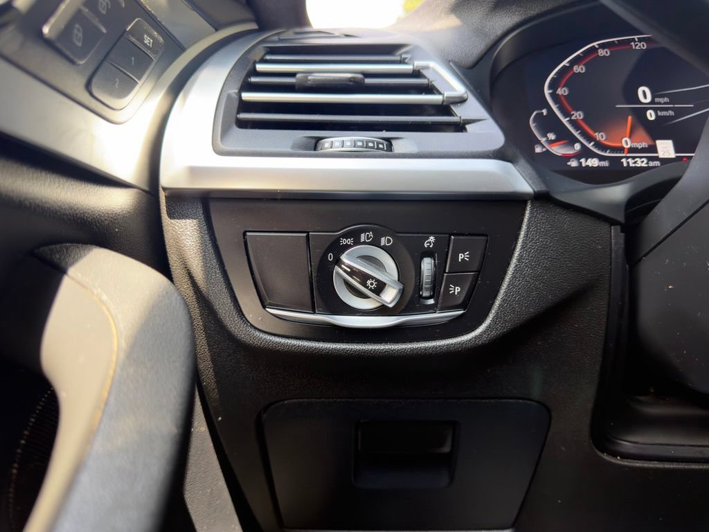 Used 2022 BMW X3 sDrive30i w/ Convenience Package RWD image 16