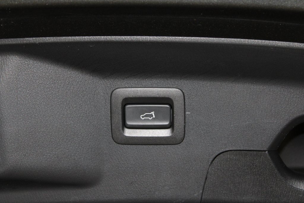 Used 2023 MAZDA CX-9 Touring Plus image 52