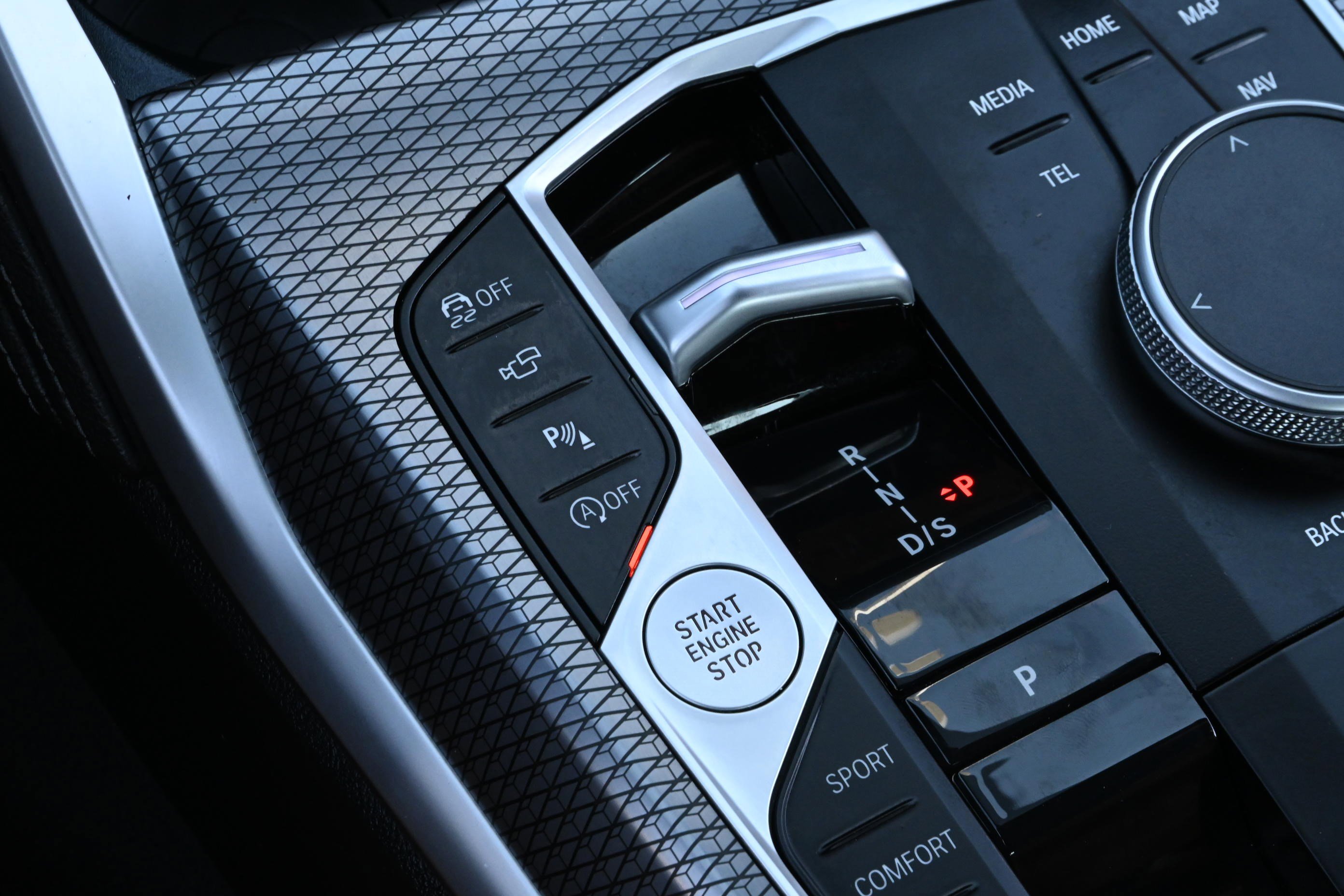 Certified 2025 BMW M440i Coupe image 19