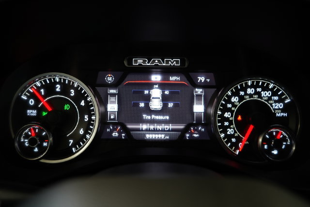 Used 2022 RAM 1500 Big Horn AWD/4WD image 23