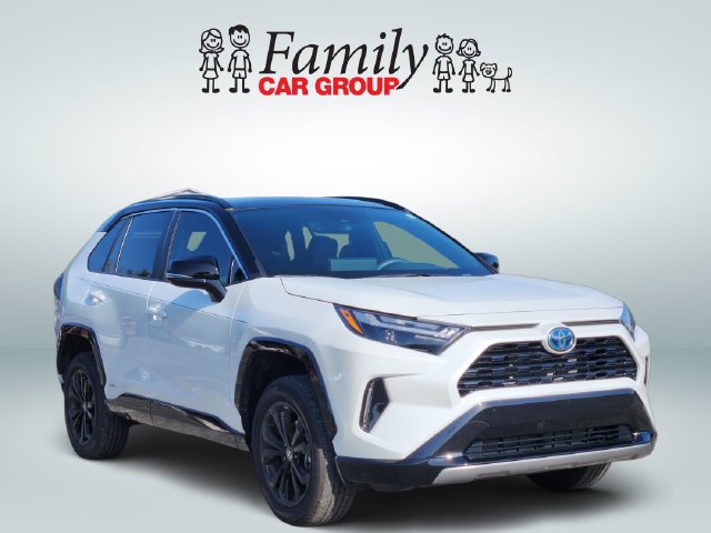 Certified 2023 Toyota RAV4 XSE AWD/4WD image 2