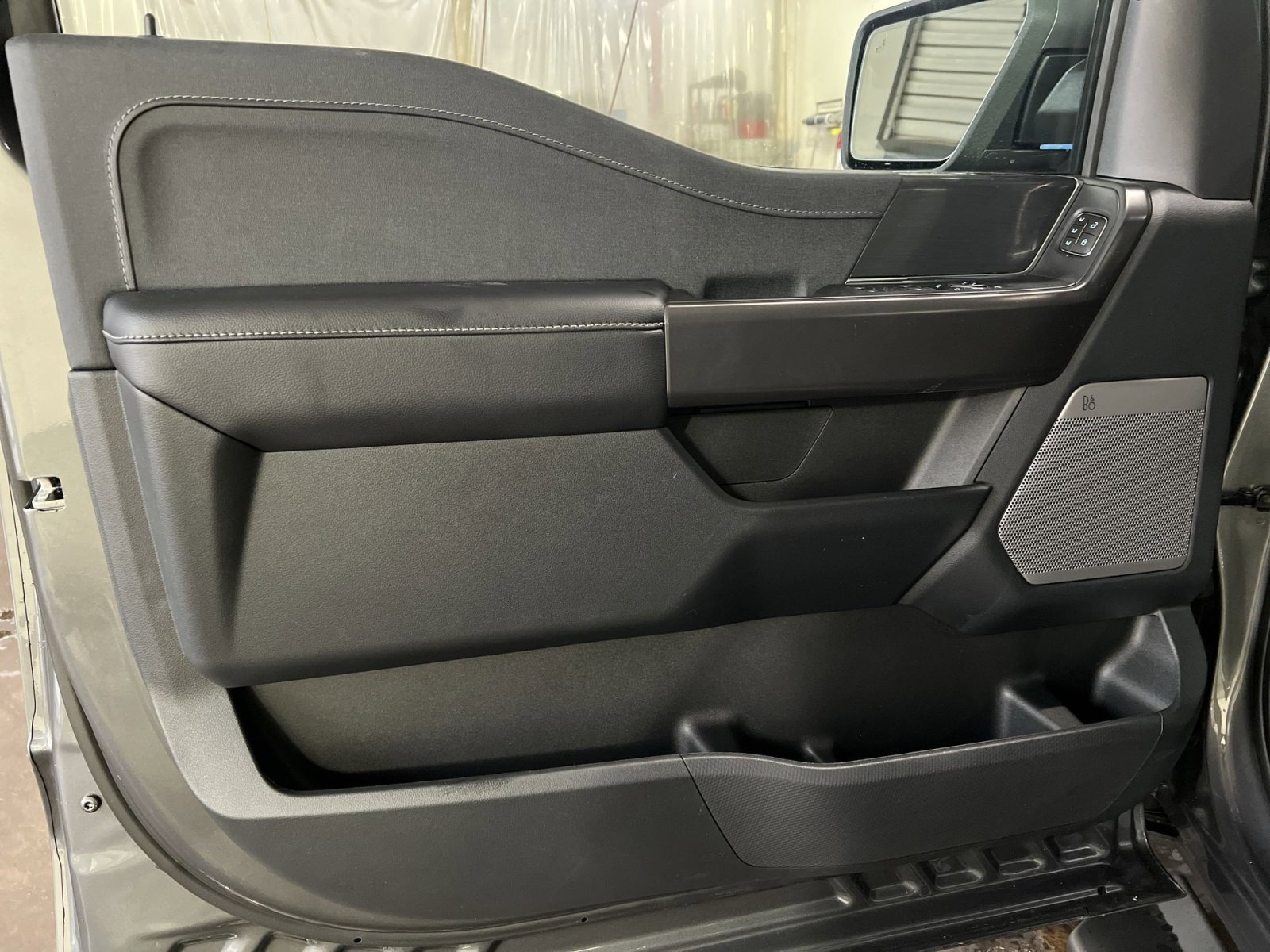 New 2026 Ford F150 Lariat w/ Equipment Group 501A Mid image 14