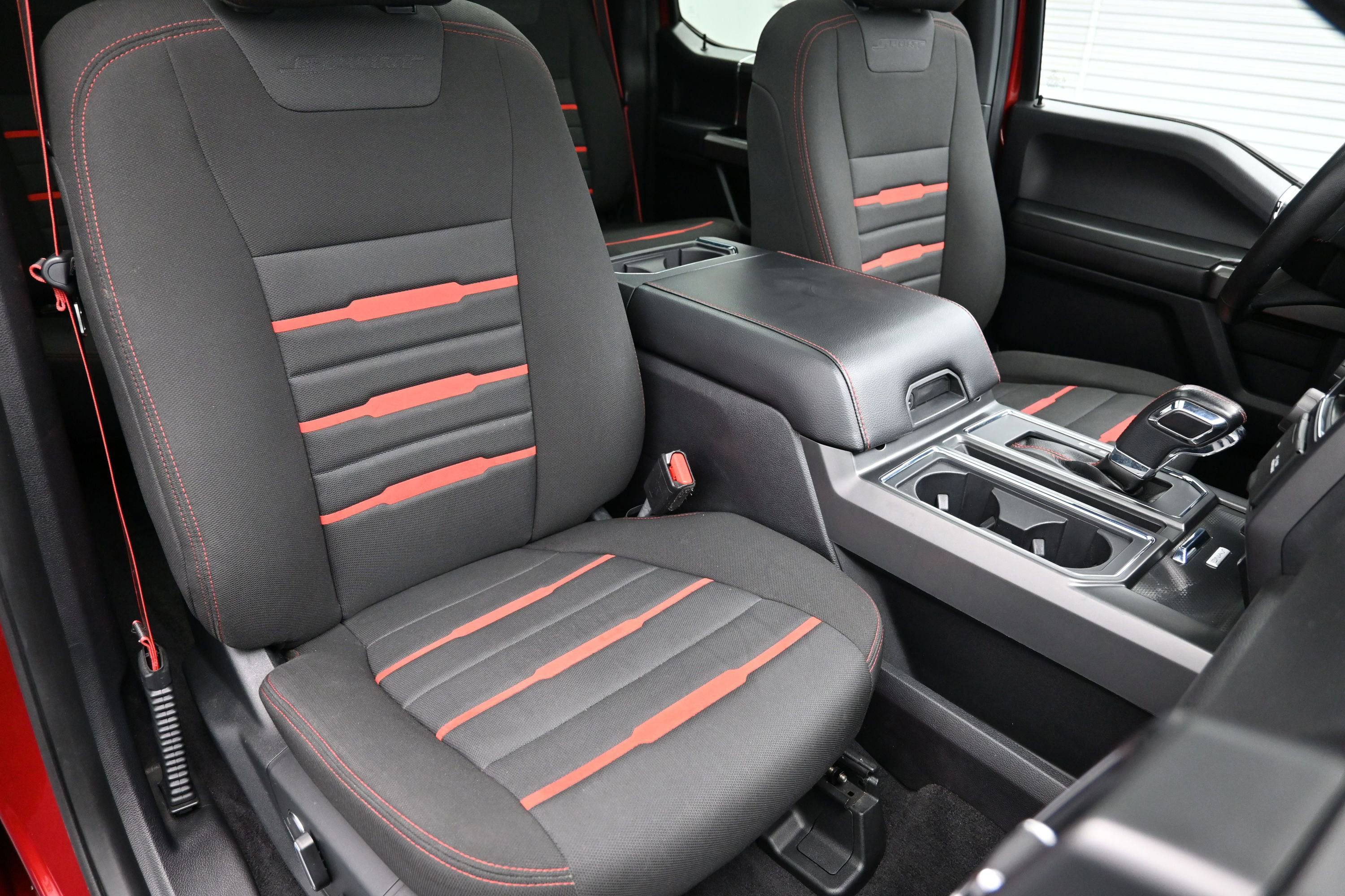 Used 2017 Ford F150 XLT w/ Equipment Group 302A Luxury AWD/4WD image 39