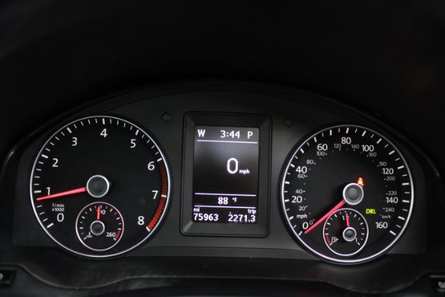Used 2014 Volkswagen Eos Komfort FWD image 17