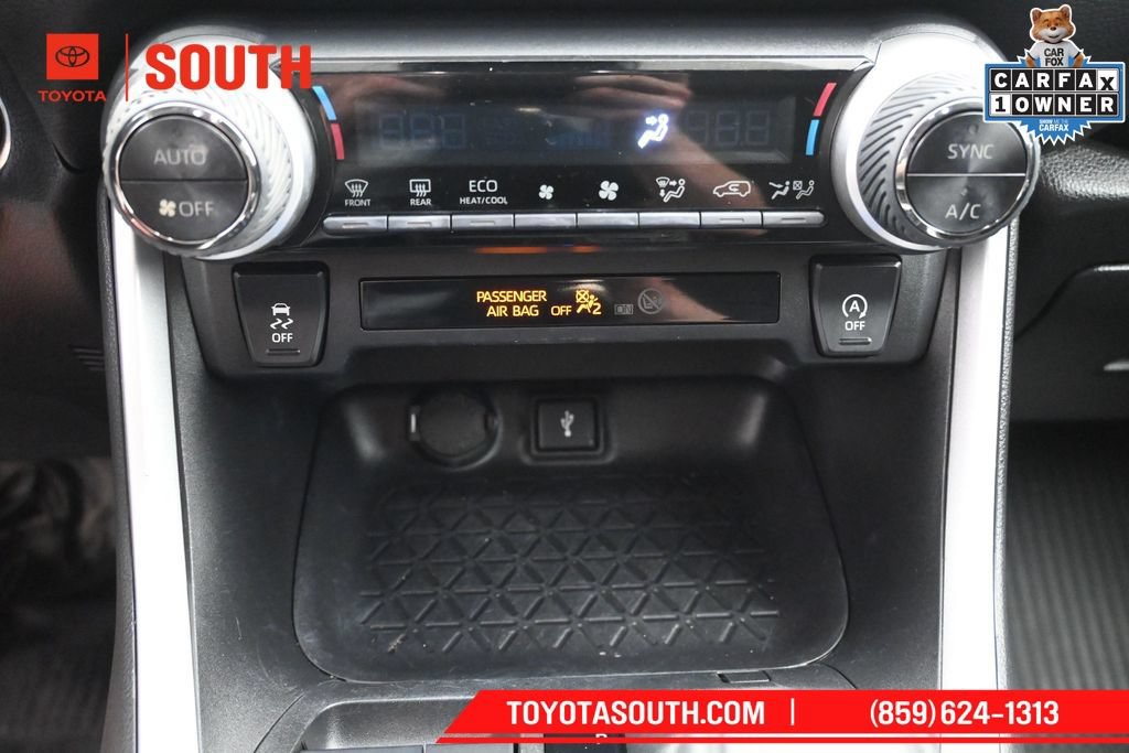 Used 2022 Toyota RAV4 XLE w/ Convenience Package AWD/4WD image 18