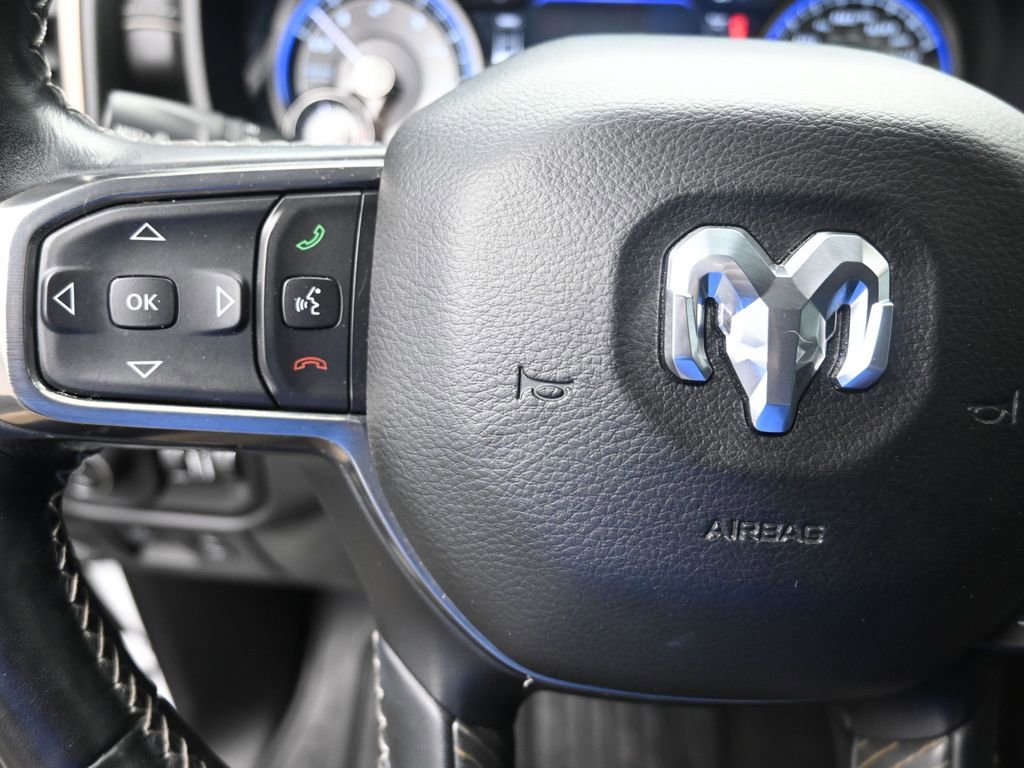 Used 2020 RAM 1500 Limited w/ Body Color Bumper Group image 15