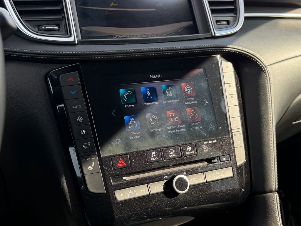 Used 2022 INFINITI QX50 Luxe w/ Appearance Package image 37