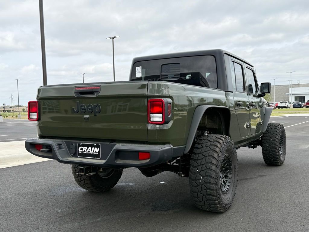 Used 2022 Jeep Gladiator Sport image 8