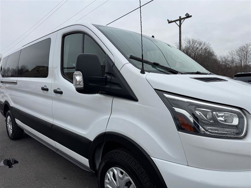 Used 2023 Ford Transit 350 XLT image 23
