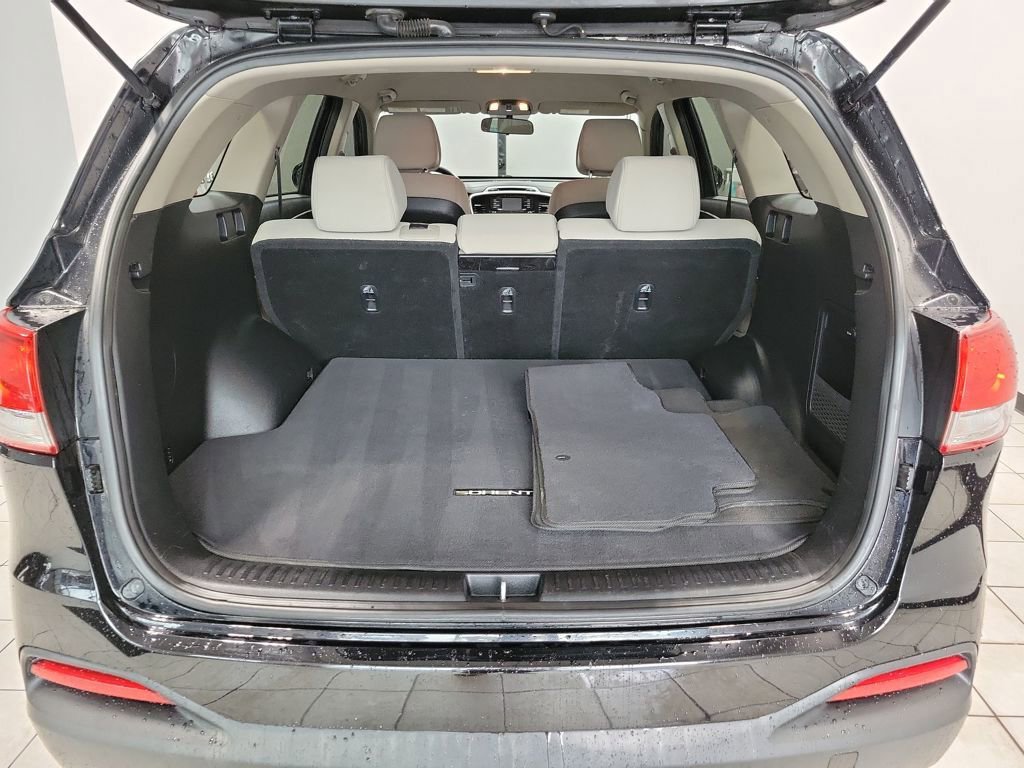Used 2016 Kia Sorento LX image 15