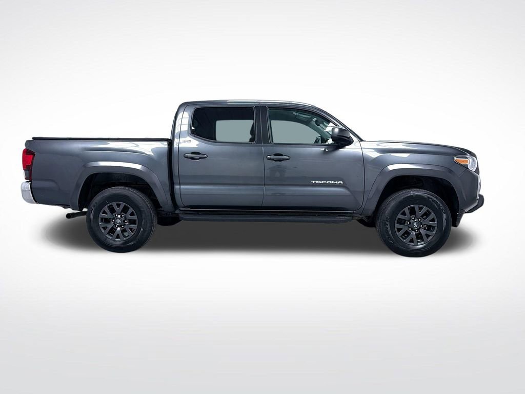 Certified 2023 Toyota Tacoma SR5 AWD/4WD image 10