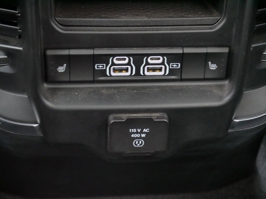 Used 2025 RAM 1500 Laramie image 18