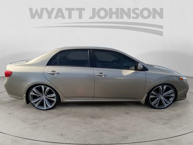 Used 2009 Toyota Corolla LE FWD image 11