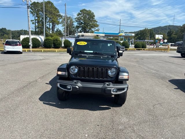 Used 2024 Jeep Gladiator Sport AWD/4WD image 8